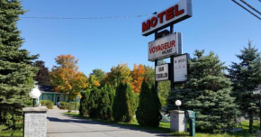 Отель Motel Le Voyageur  Сент-Джером